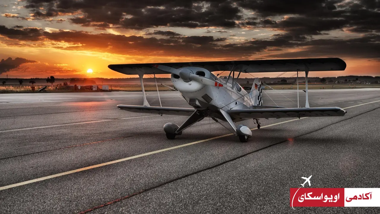 رشته خلبانی برای خانم ها در ایران